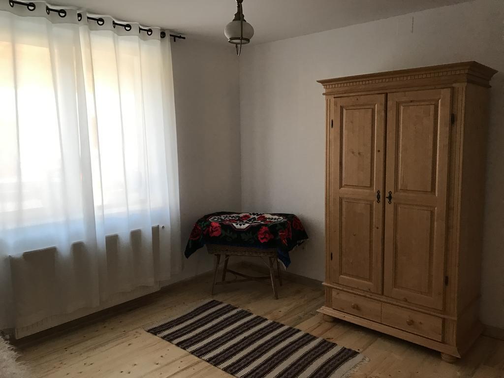 Anahouse Hotel Vişeu de Sus Екстериор снимка